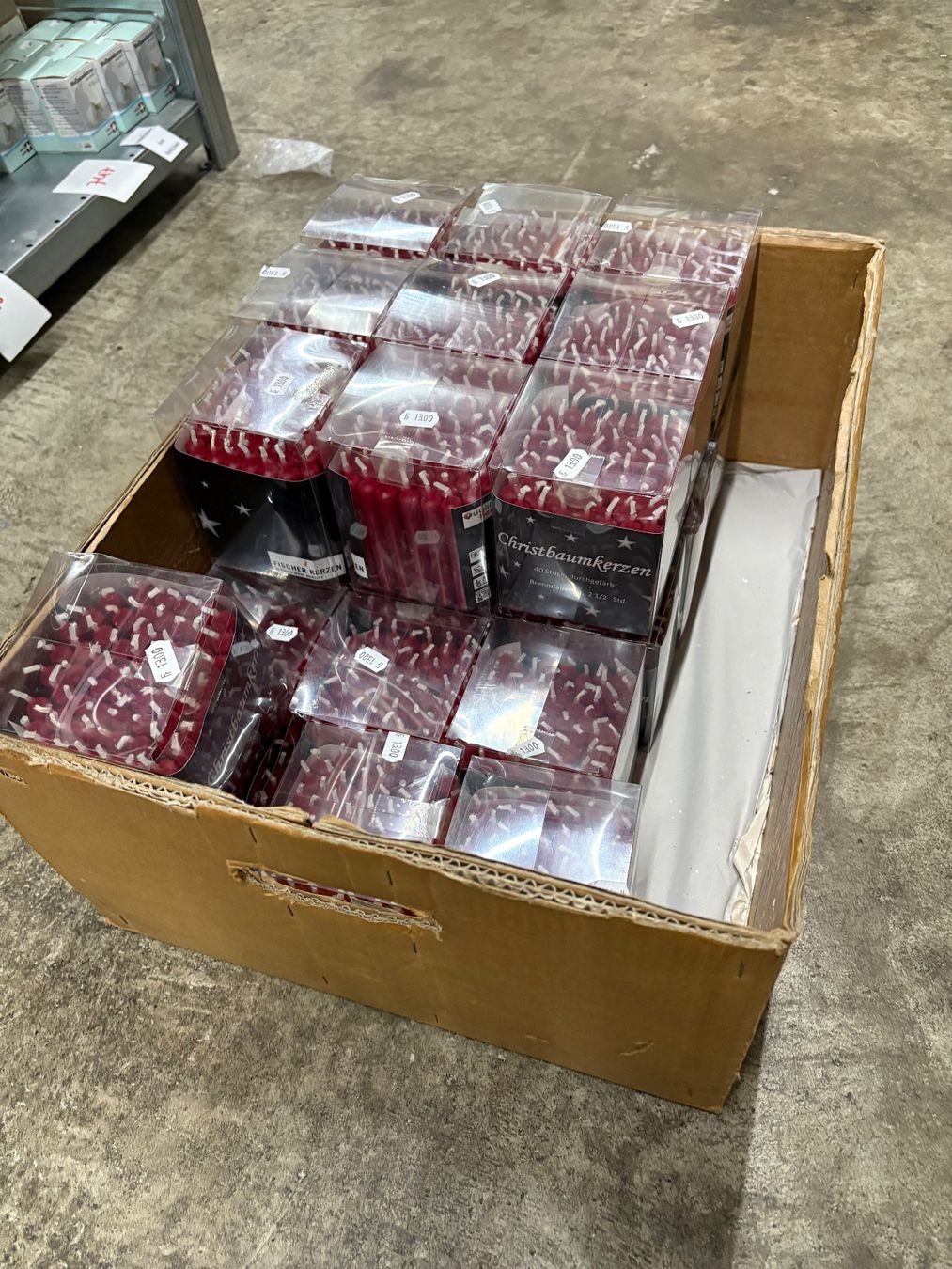 Candele: 772 Posten Christbaumkerzen aus Liquidation – Nuovo (secondo la descrizione) da Derendingen venduto da Meisterstuecke 2