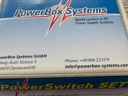 RC Kits de montage: Power Box Systems / PowerSwitch Set – Neuf avec emballage d'origine à Würenlingen par Delfinli1