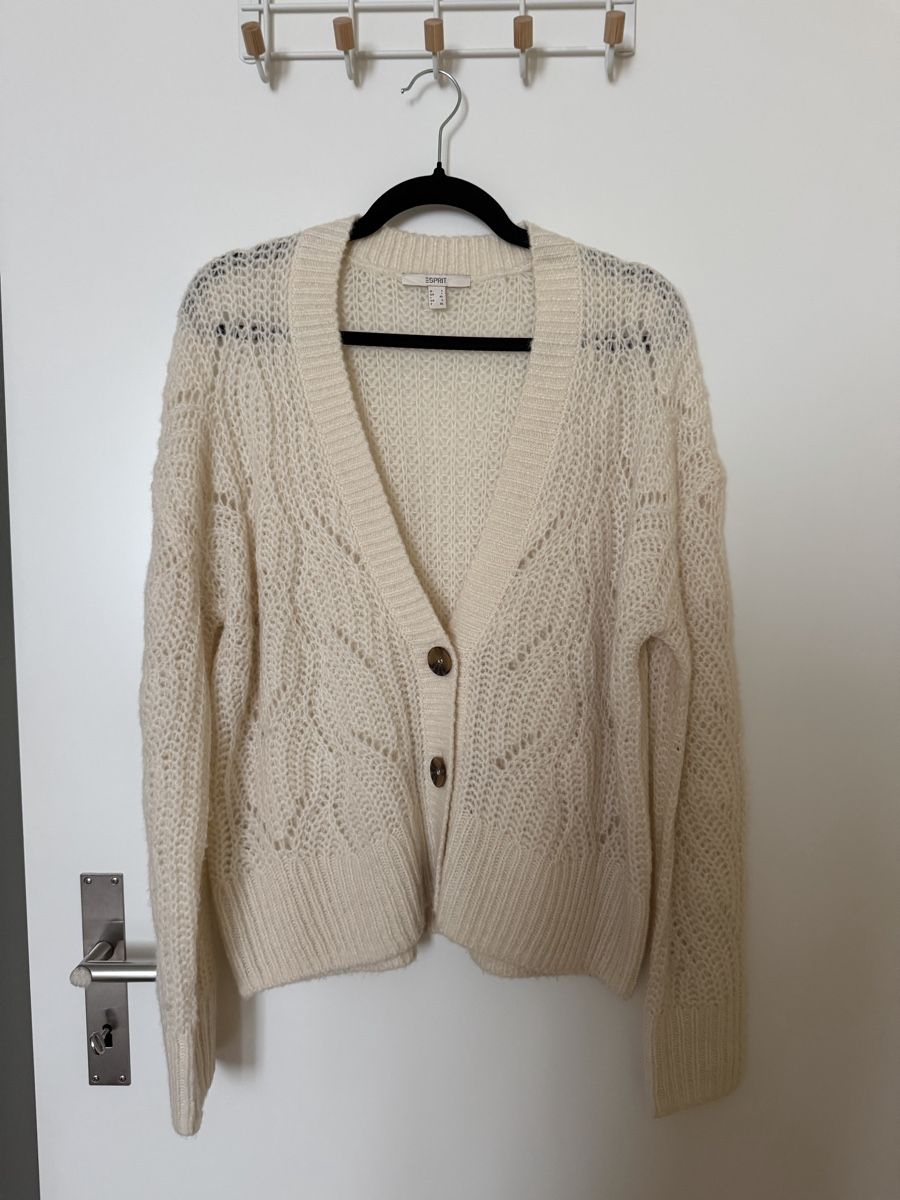Esprit Giacche: Strickjacke Esprit cremeweiss Grobstrick Grösse L – Usato da Langnau am Albis venduto da Schneeflocke92 1