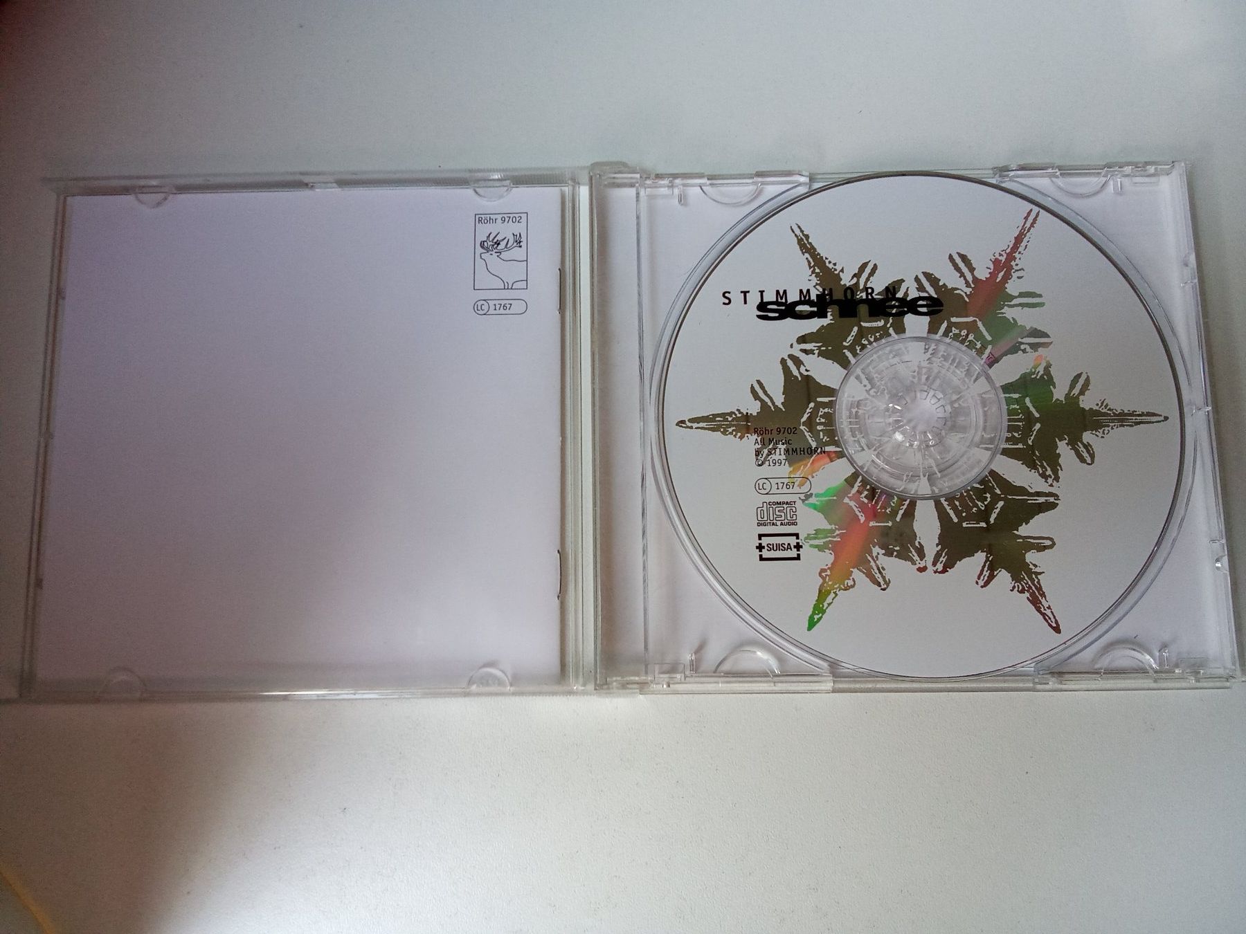 CDs: Schweizer Avantgarde-Folk-Duo Stimmhorn - "Schnee" – Gebraucht aus Bilten von Bora3 2