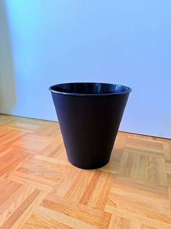 Abfalleimer: Ikea Abfalleimer schwarz 10l – Gebraucht aus Arlesheim von schoop.