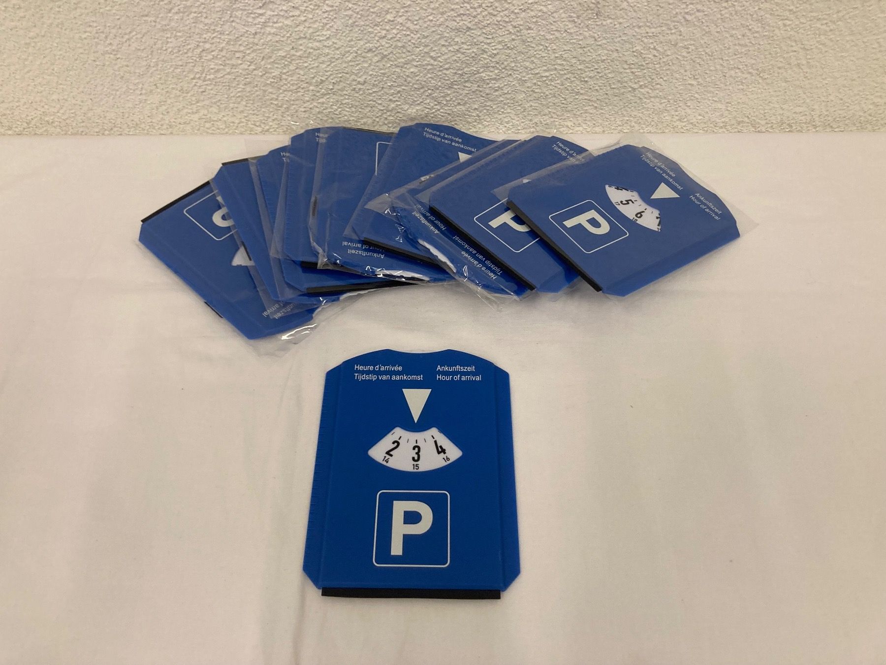Alle Werkzeuge: Parkscheiben aus Kunststoff mit Eiskratzer, 10 Stück – Neu und originalverpackt aus Neuenhof von jorogo