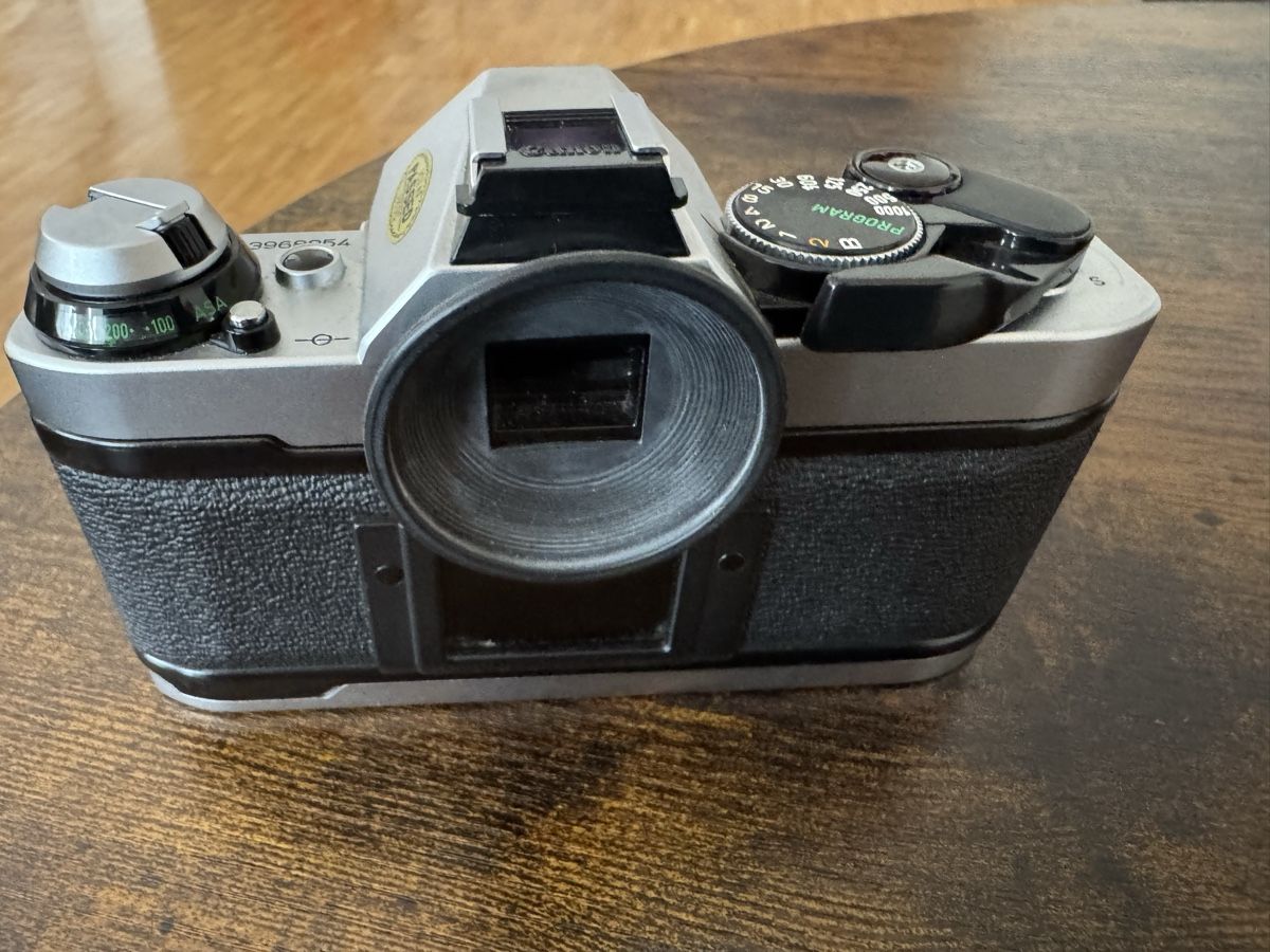 Canon Fotocamera: Canon ae-1 program kamera – Usato da Zunzgen venduto da milesdavis76 3