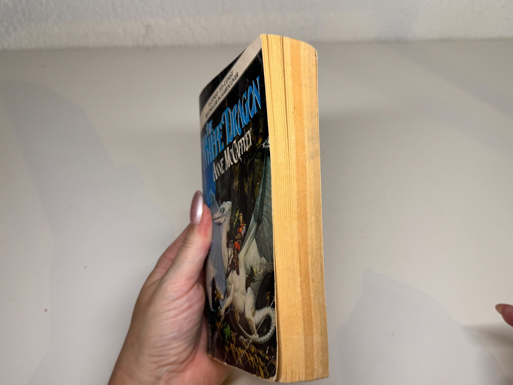 Libri: NOVEL: Anne McCaffrey, The White Dragon – Usato da Grosswangen venduto da English_books 1