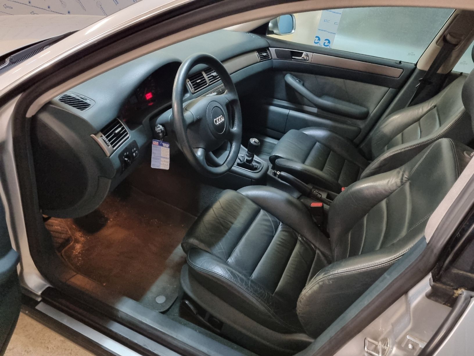 Audi Autos: Audi a6 2.4 v6 – D'occasion à Birmenstorf AG par cri883 1