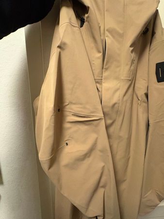 On Running Parka Size M men’s - Beige NP ca. CHF 470.00