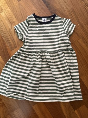 Kleid gestreift Marke Petit Bateau Grösse 104 cm