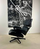 Eleganter Loungesessel mit Hocker, Hochwertiges Echtleder