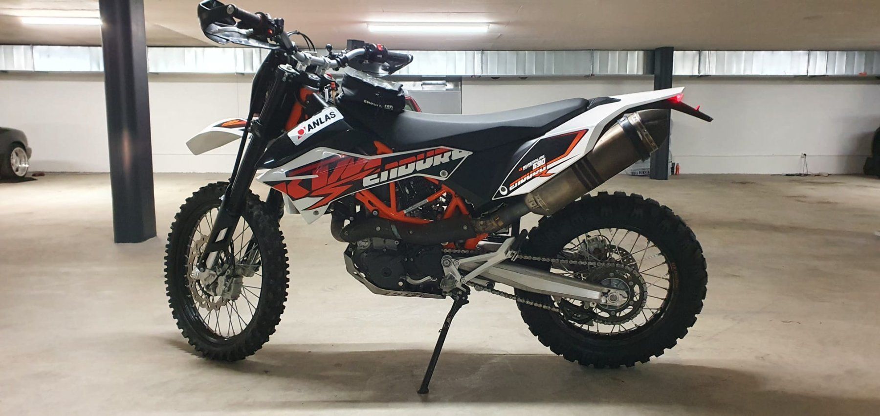 KTM Enduro: KTM 690 Enduro R mit ABS und Akrapovic – Usato da Scherzingen venduto da Fugger1999 3