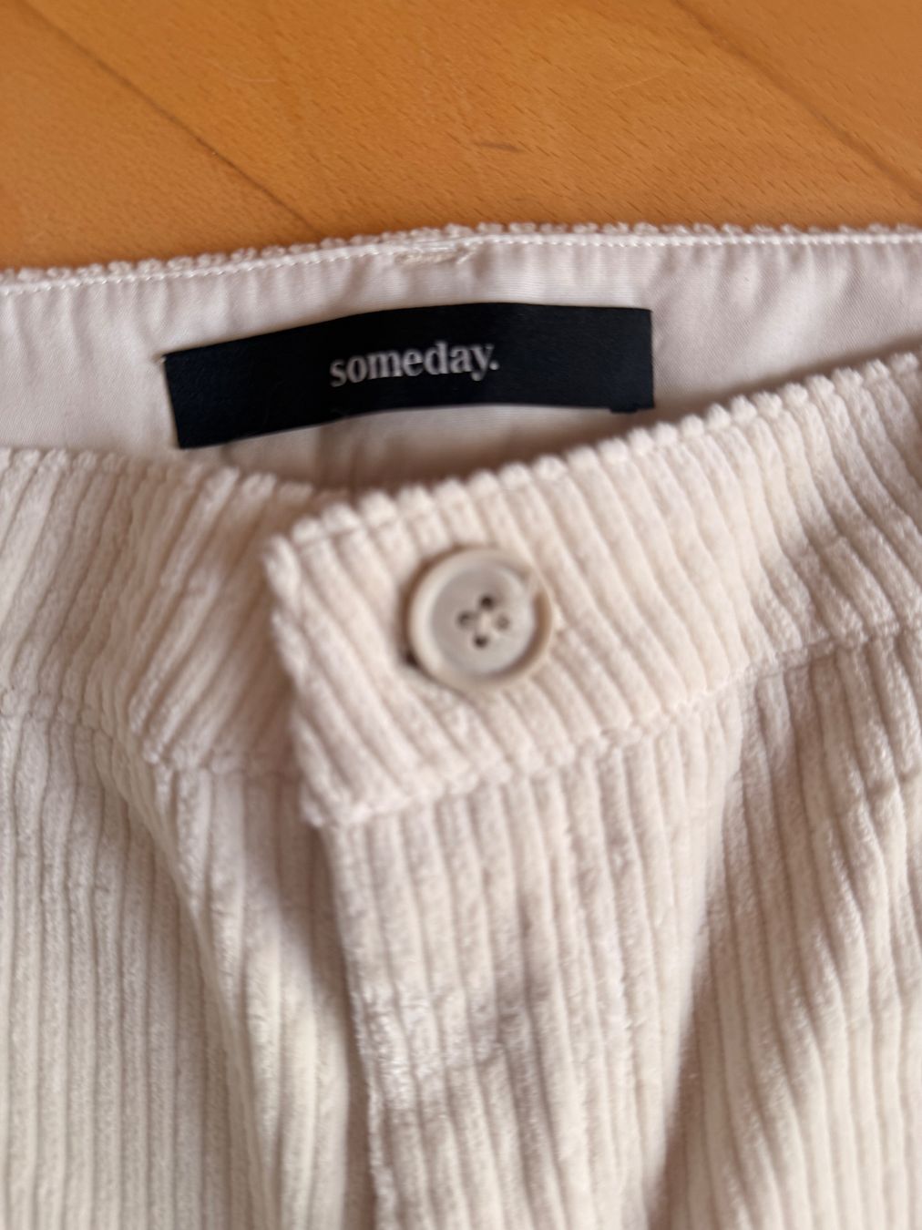 Someday Pantaloni: Culotte – Usato da Mastrils venduto da Laura8sevilla 3