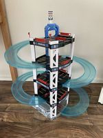 Bosch Autogarage mit Spielautos