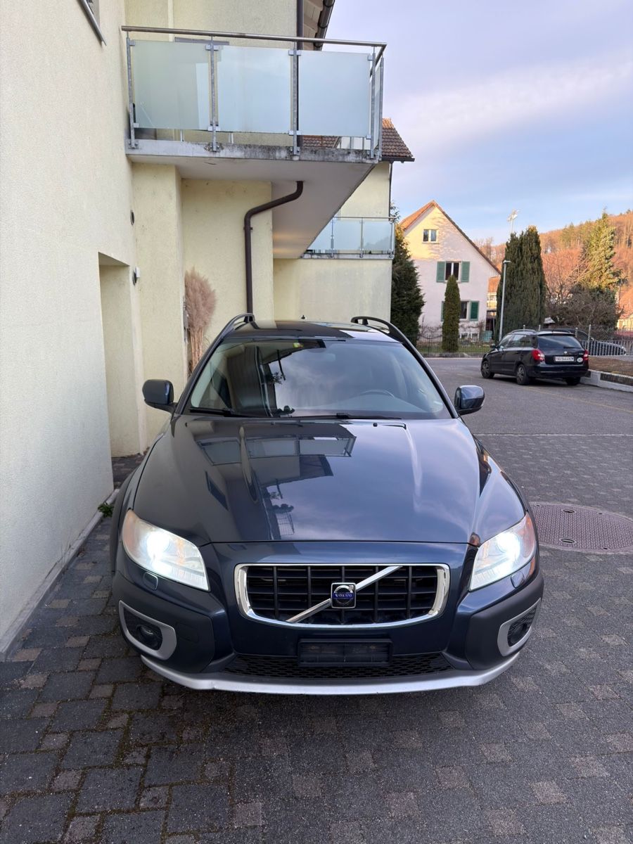 Volvo Automobili: Volvo XC70 D5 AWD – Usato da Schöftland venduto da seeraa 6