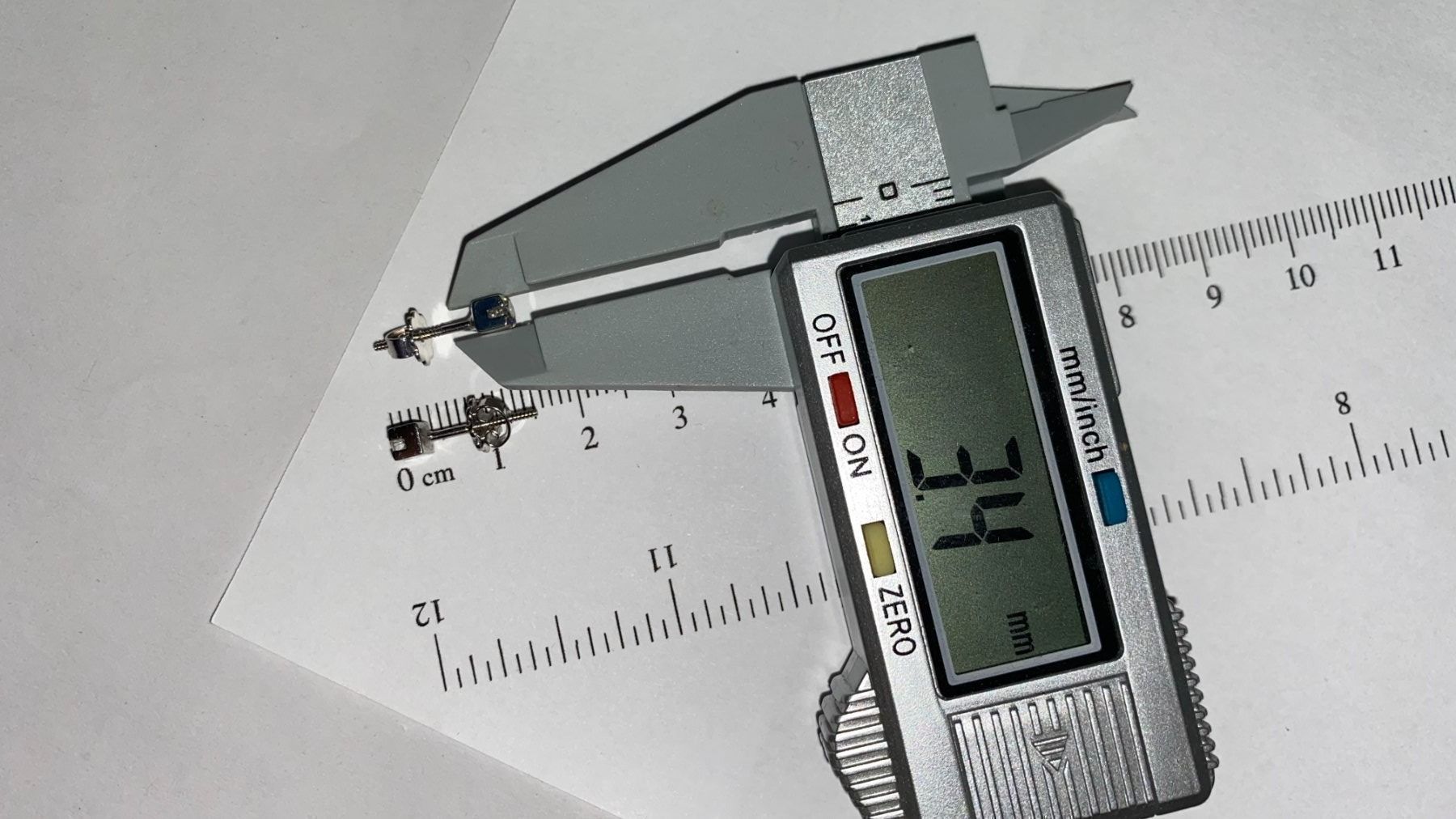 Orecchini pendenti & Orecchini a lobo: Ohrstecker 18K WG mit Diamanten – Usato da Matten b. Interlaken venduto da kero71 8