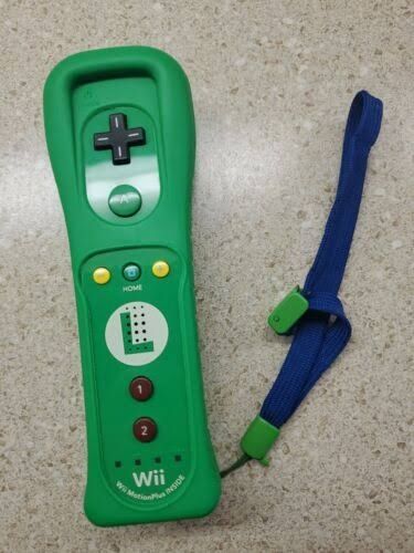 Nintendo Controller: Wii Motion Plus Controller Luigi Edition – Gebraucht aus La Chaux-de-Fonds von Honit.ch
