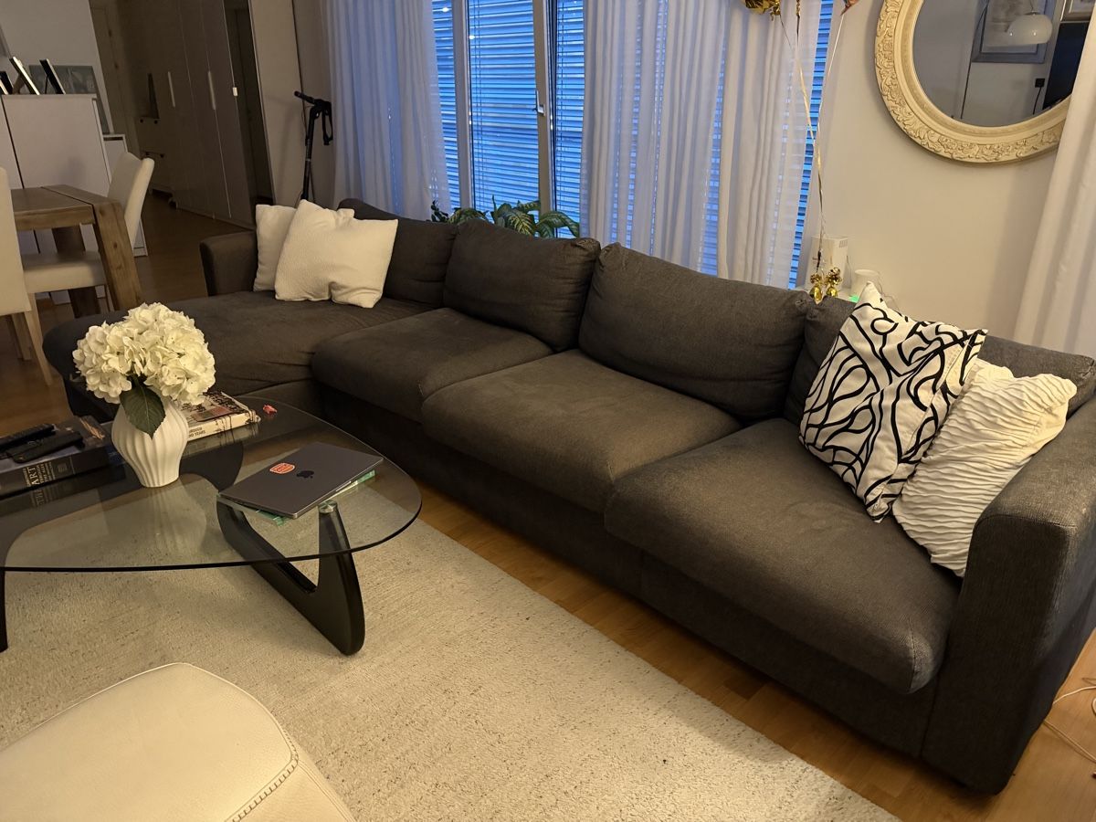 Sofas: Super Comfortable Large Sofa with Pull-Out Sofa Bed – D'occasion à Zürich par hdi_k2jw 1