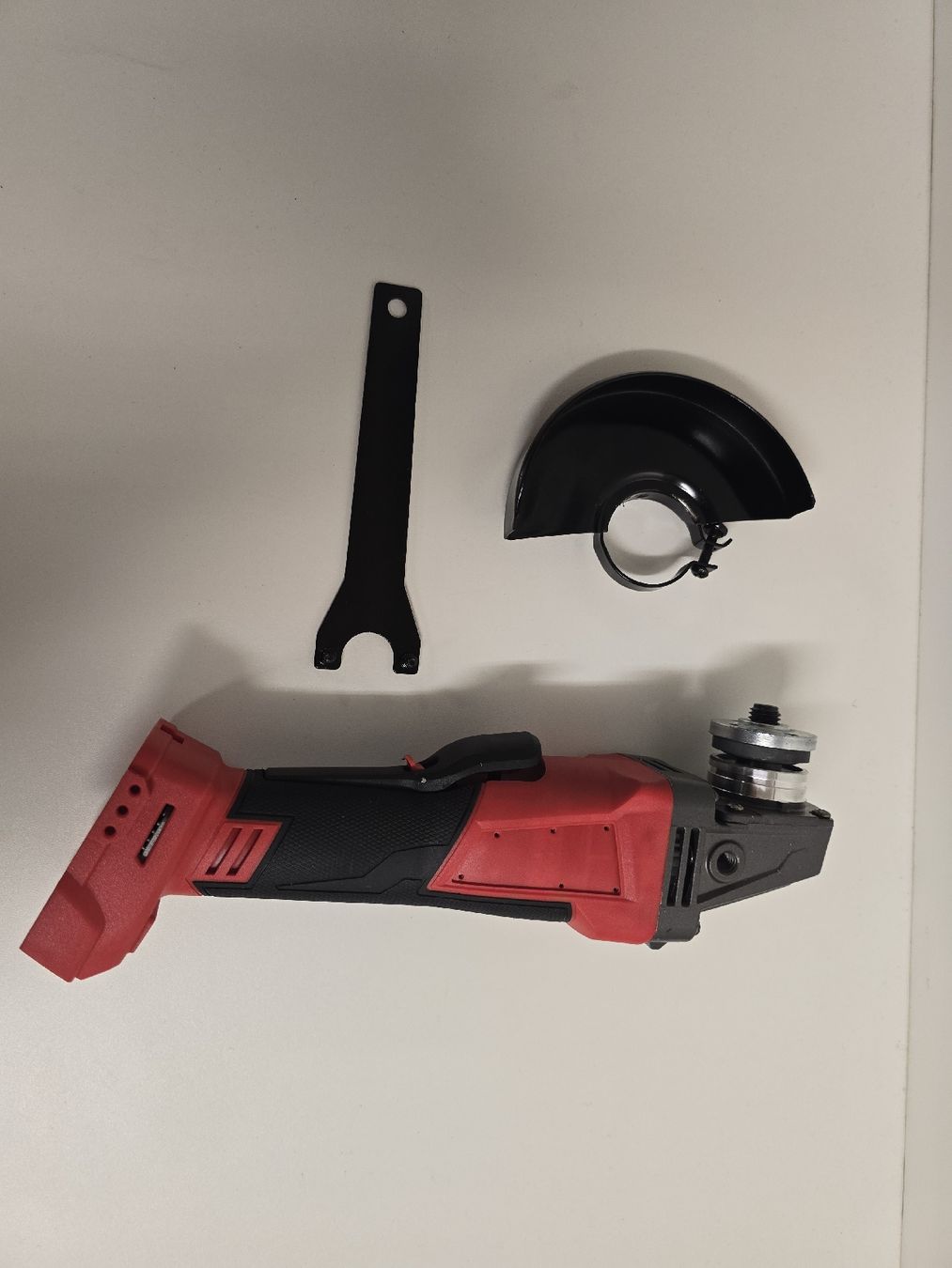 Tutti gli attrezzi: Akku-Werkzeug Set, Neu – Nuovo e nell'imballaggio originale da Oberurnen venduto da inf_q6m6 6