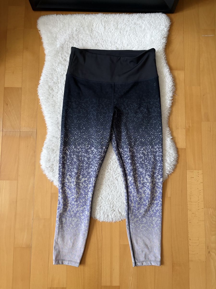 H&M Leggings: Sports leggings H&M – Gebraucht aus Zürich von Abu95