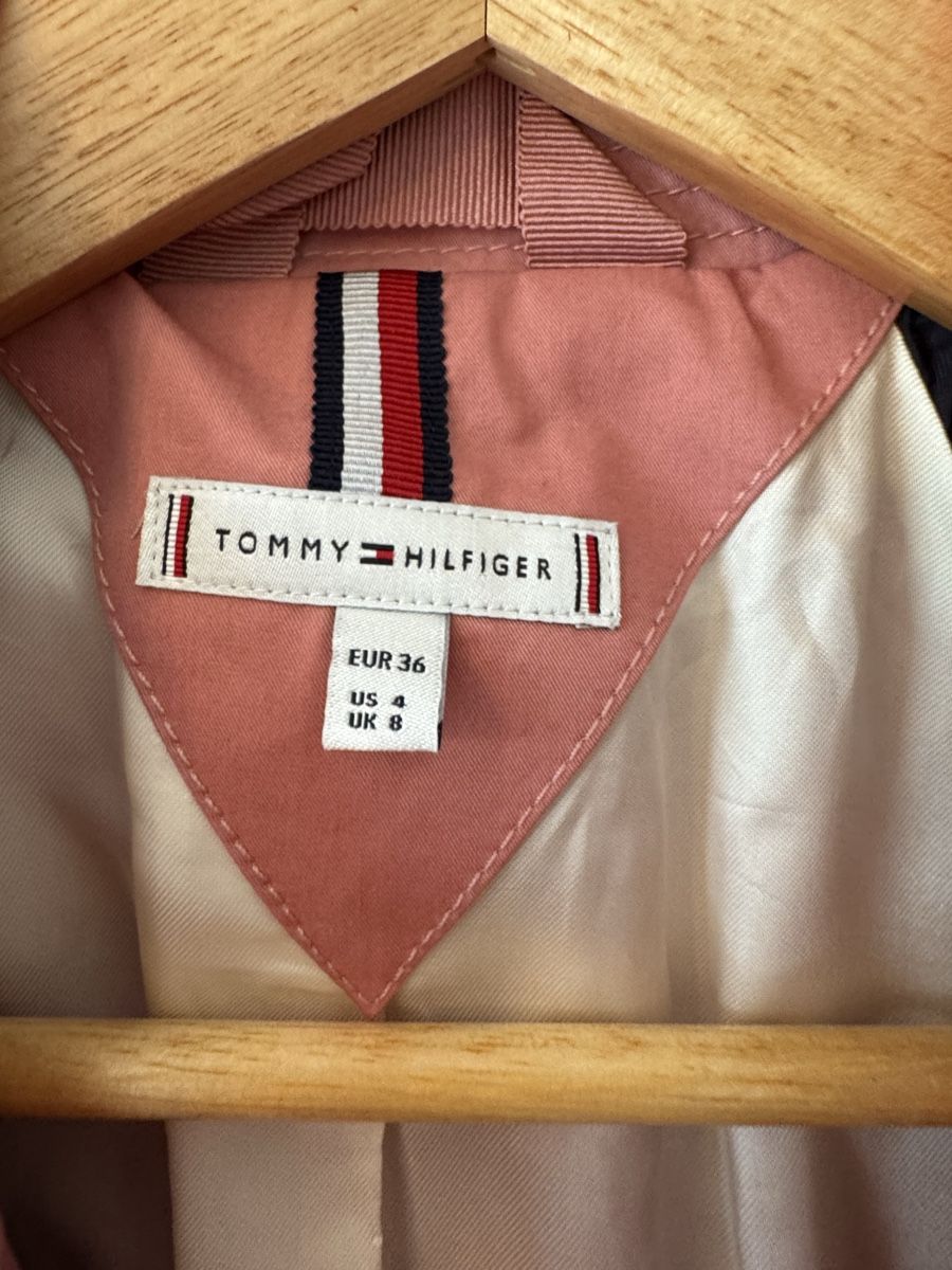 Tommy Hilfiger Cappotti: Tommy Hilfiger Trenchcoat, Gr 36 – Nuovo (secondo la descrizione) da Baar venduto da corinab_ 5