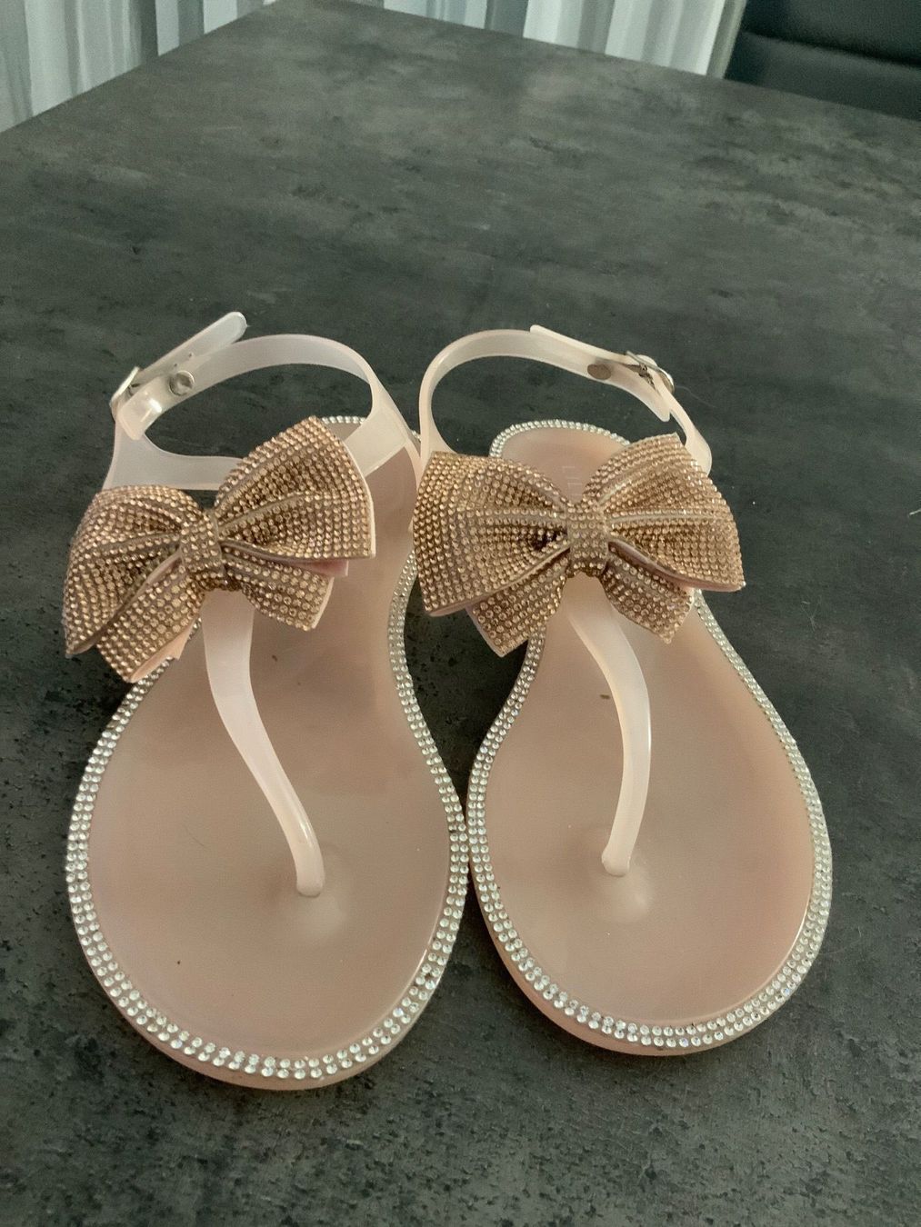 Scarpe da donna: Sandalen – Usato da Mägenwil venduto da Lea.SN