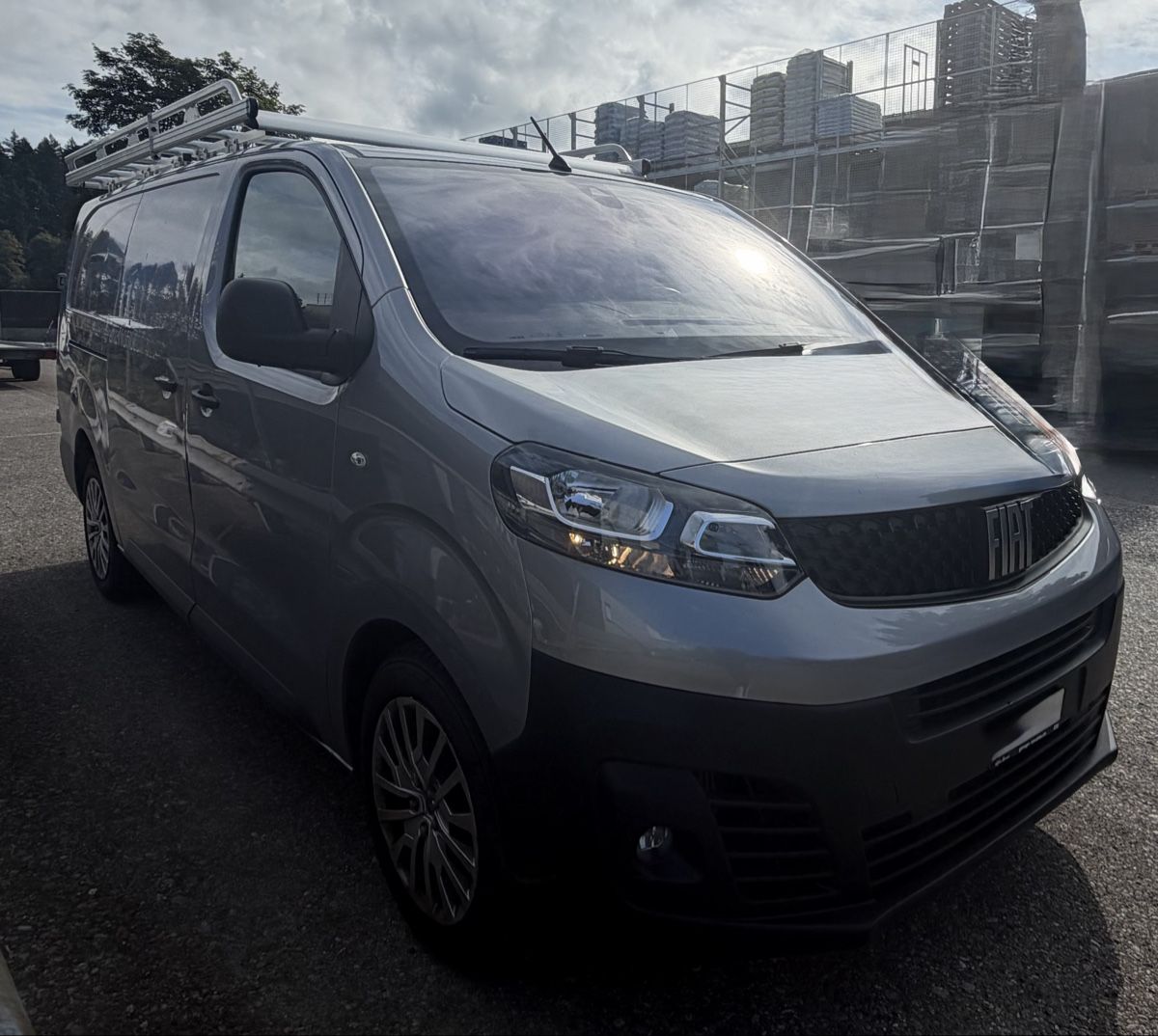 Fiat Veicoli commerciali: Fiat Scudo 2.0 HDI Professionell – Usato da Hünenberg venduto da off_xr8d 2