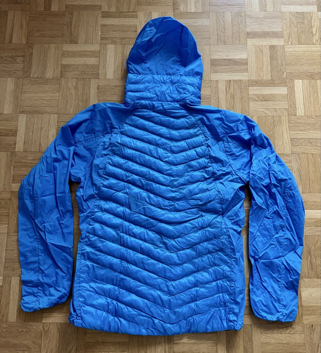 Millet Giacche: Doudoune synthétique light Millet taille L. – Nuovo (secondo la descrizione) da St-Saphorin-Lavaux venduto da Vsman 1
