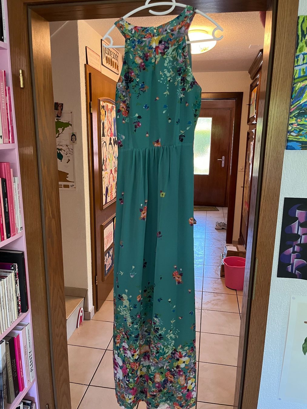 Kleider: Robe longue vert fleurs Uttam Boutique 40 tbe – Gebraucht aus Porrentruy von Madamebovary 1