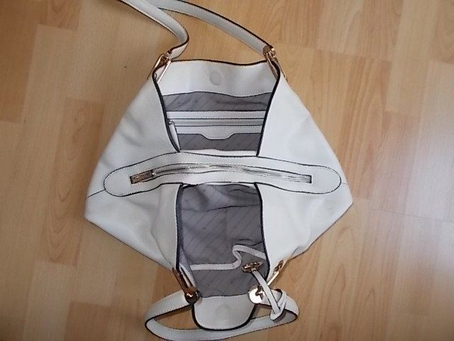 L.Credi Taschen für Damen: Tasche von L.Credi – Gebraucht aus Chexbres von indi03 1