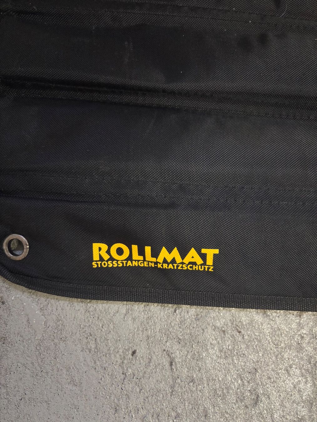 Tappeti & Tappetini: Rollmat Stossstangen-Schutzmatte – Usato da Sonterswil venduto da VD-Service 1