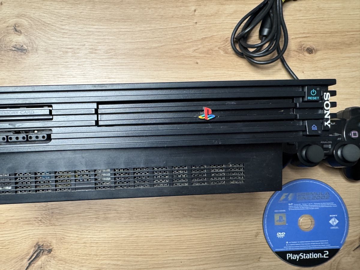 Sony Console: Playstation 2 Konsole mit Zubehör und Controller – Usato da Biberist venduto da etesummer 4