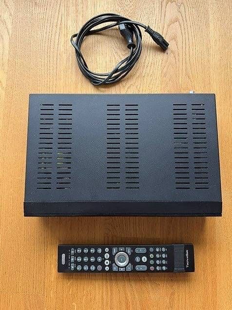 Ricevitori: HDTV-Kabelreceiver TechniSat DIGIT ISIO C – Usato da Spiez venduto da Ricardo_Sam 1