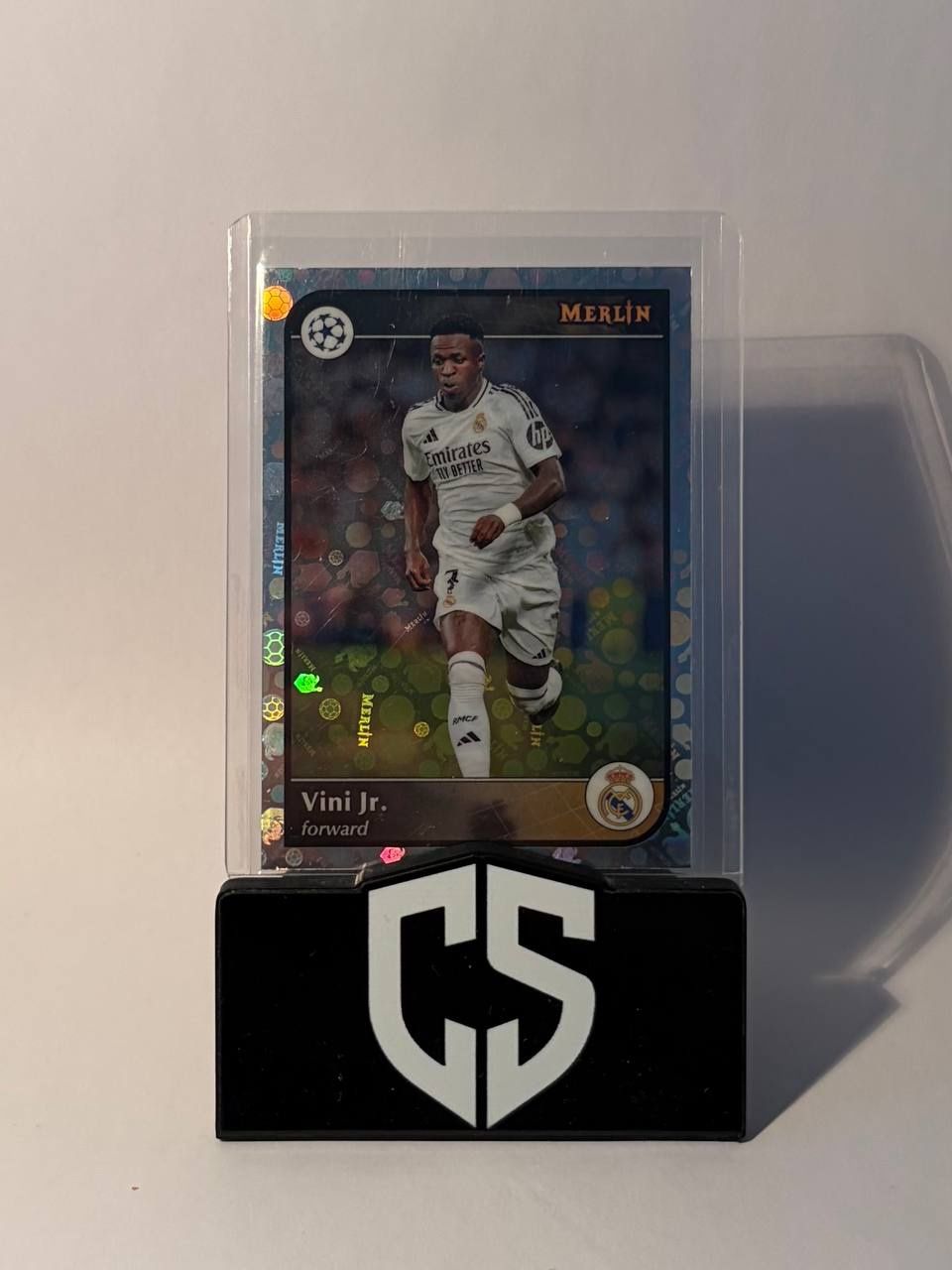 Panini Carte collezionabili: 2024 Topps Merlin Vinicius Jr Atomic Refractor – Usato da Oftringen venduto da collectsupply