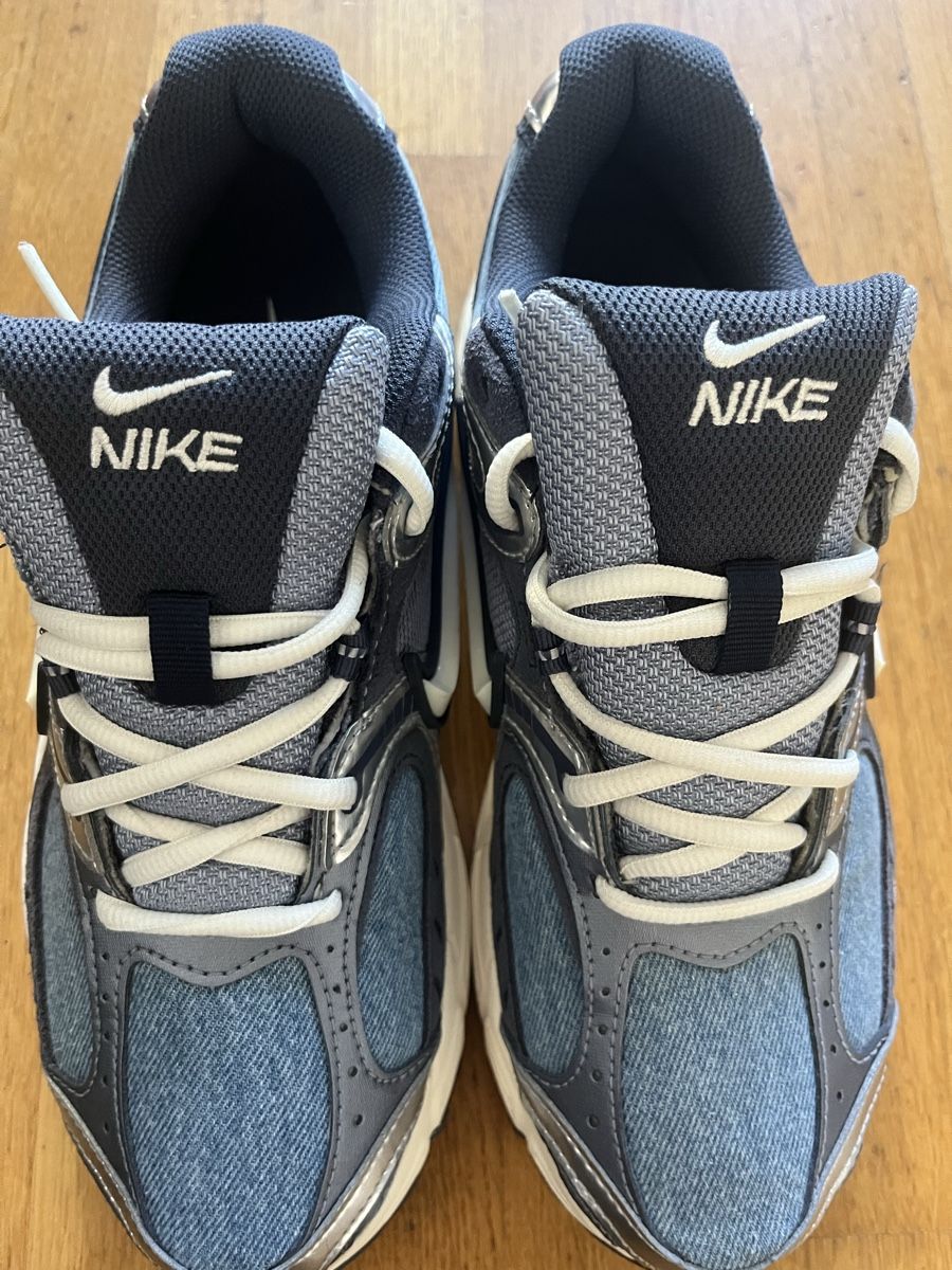 Nike Scarpe da uomo: Nike V5 RNR Schuhe – Nuovo (secondo la descrizione) da Rheinfelden venduto da non_ma5v 5