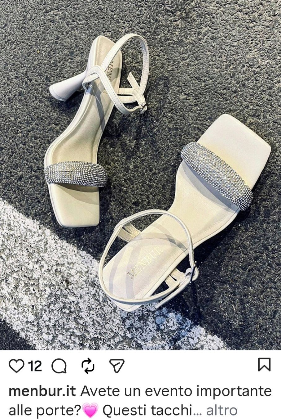 Chaussures femmes: ESAURITE SOLD-OUT – Neuf avec emballage d'origine à Arbedo par mis_d6lr 2