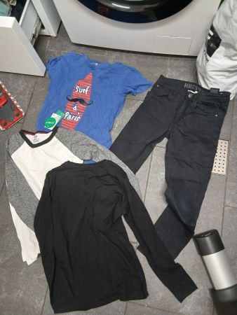Kleiderpaket Jungen Grösse 146/152 Neu und getragen