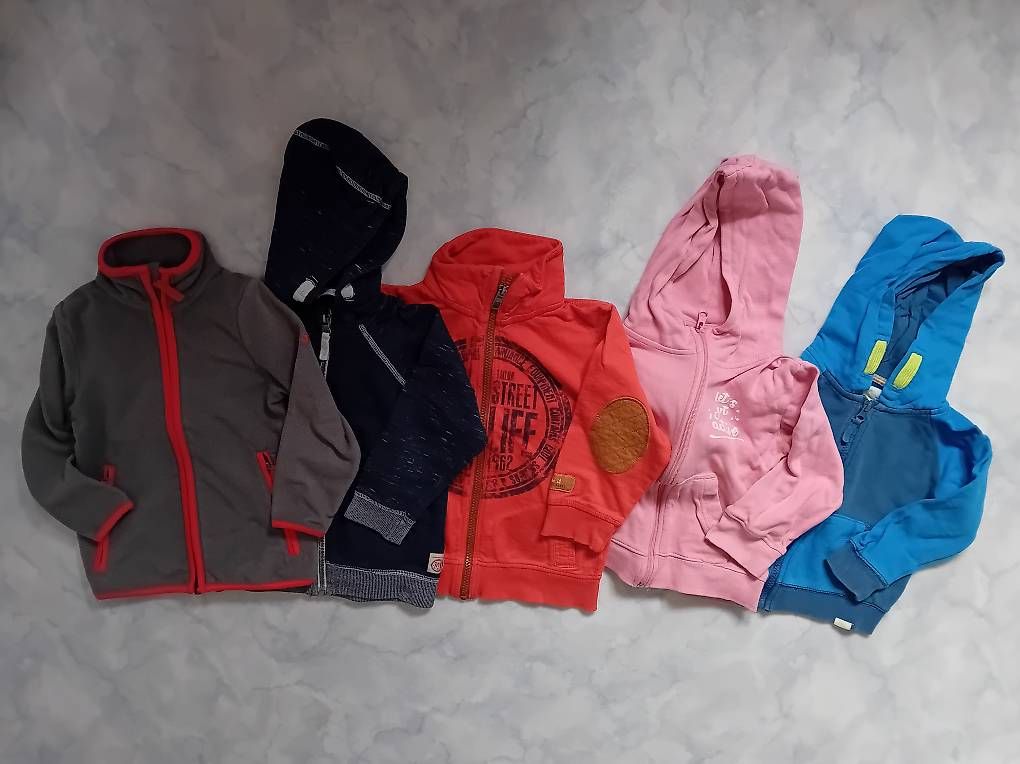 Lotti & Set di vestiti: Kleiderset / Kleiderpaket / Kinderkleider / Gr 92 Mädchen – Usato da Gonten venduto da juliainauen 3