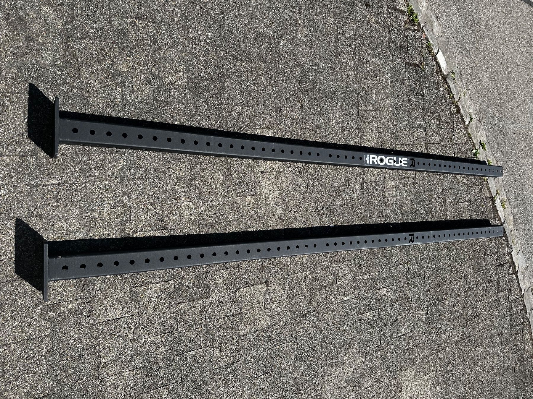 Rogue Hometrainer: ROGUE 2 Stück XML-108 9' MONSTER LITE UPRIGHT – Nuovo (secondo la descrizione) da Urdorf venduto da nochmalbrauchen