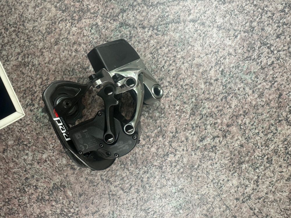 Dérailleur Arrière Sram Red 22 ETap 11 Vitesses – Course – Max 28 Dents – Neuf