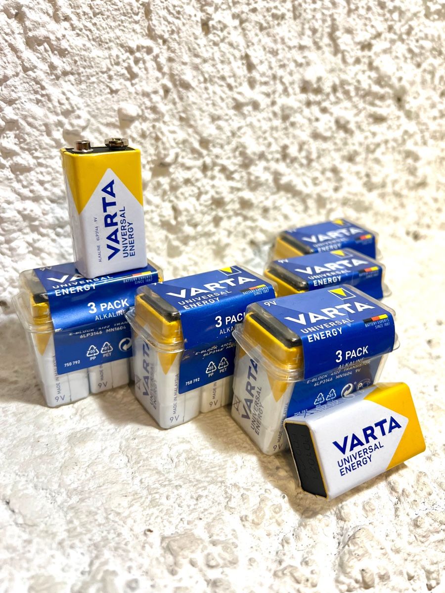Varta Accus & piles: 20 pcs - VARTA 9V E-Block alcalines neuves – Neuf avec emballage d'origine à Chevenez par ric_v6s7 1