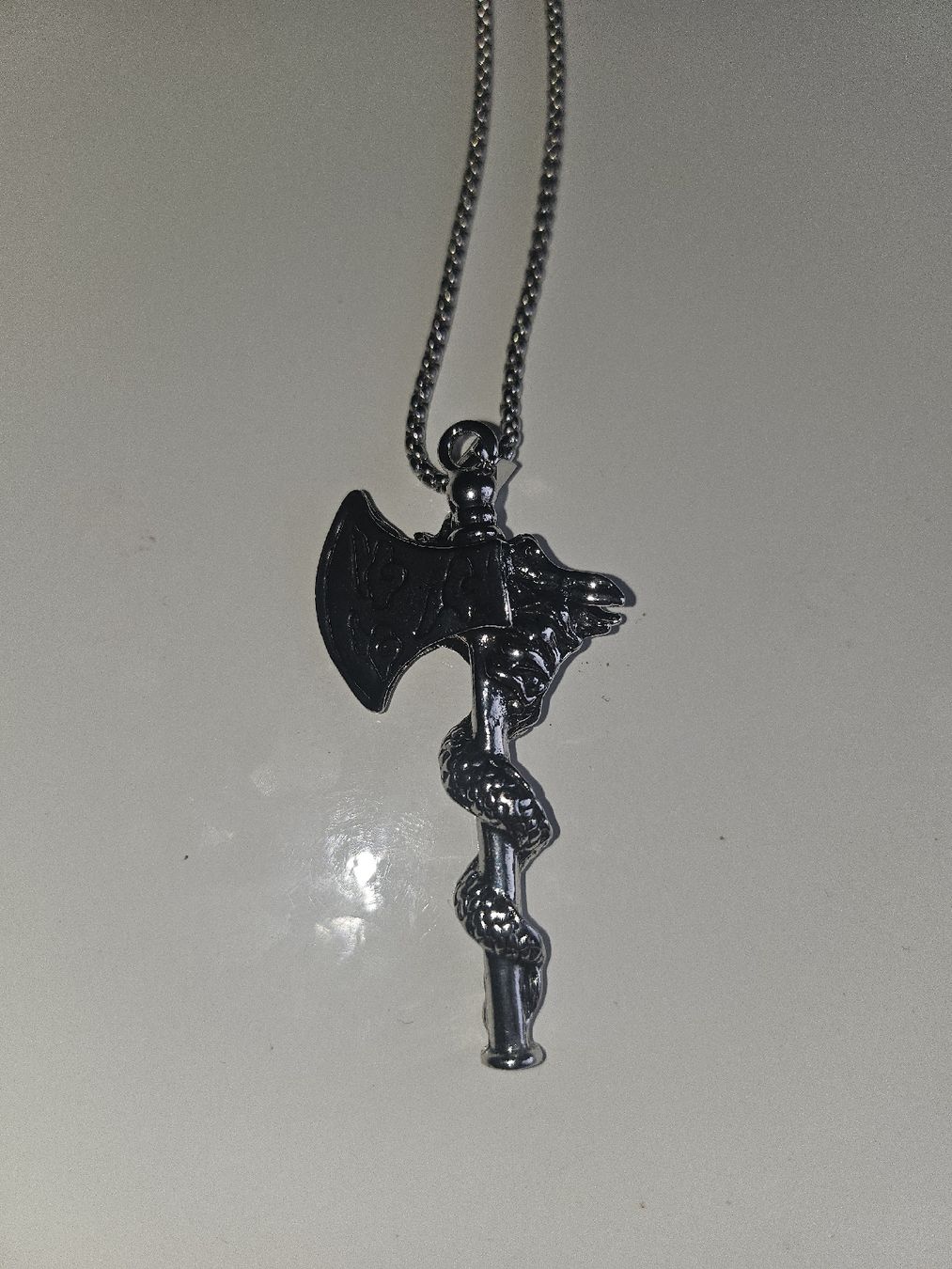 Catenine: collier hache dragon – Nuovo (secondo la descrizione) da Senèdes venduto da hen_fw8b 1