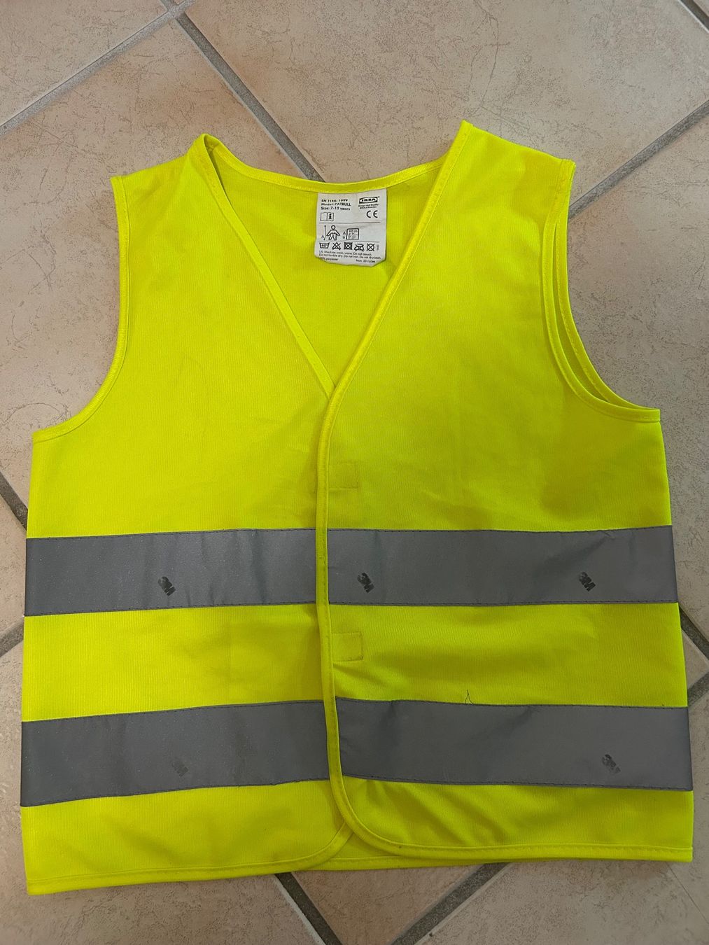 Gilets & Westen: Kinder Leuchtweste – Neu (gemäss Beschreibung) aus Lütisburg von Gizmo02