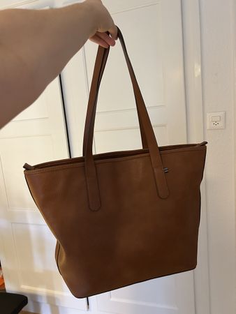 Esprit Handtasche braun Kunstleder