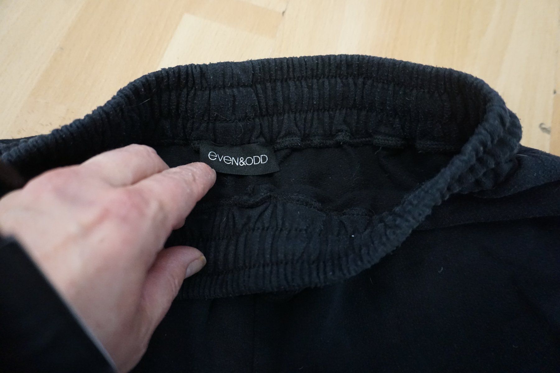 Hosen: Schwarze Even&Odd Shorts, Gr.S – Gebraucht aus Zürich von einalemjena 2