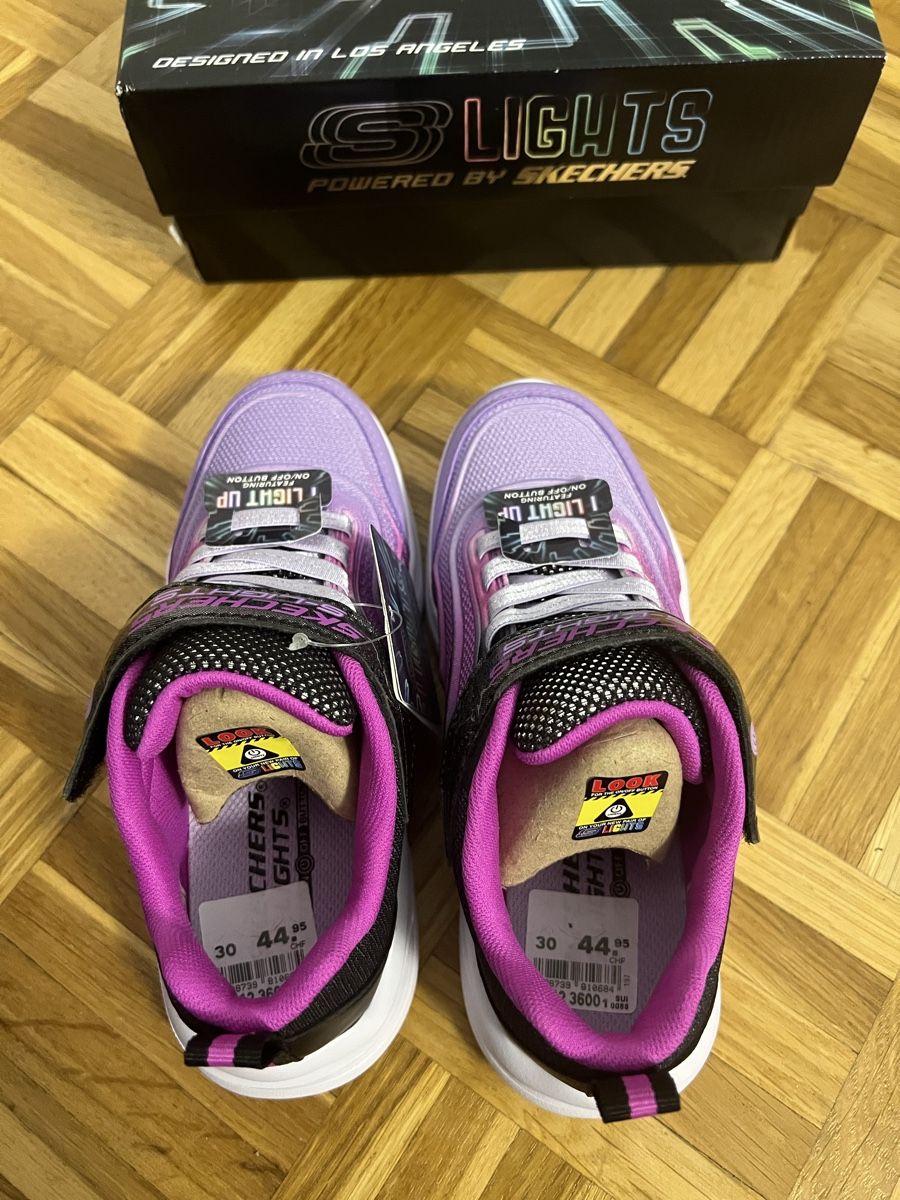 Skechers Scarpe per ragazze: Skechers light – Nuovo e nell'imballaggio originale da Oberentfelden venduto da asg_2cdd 1