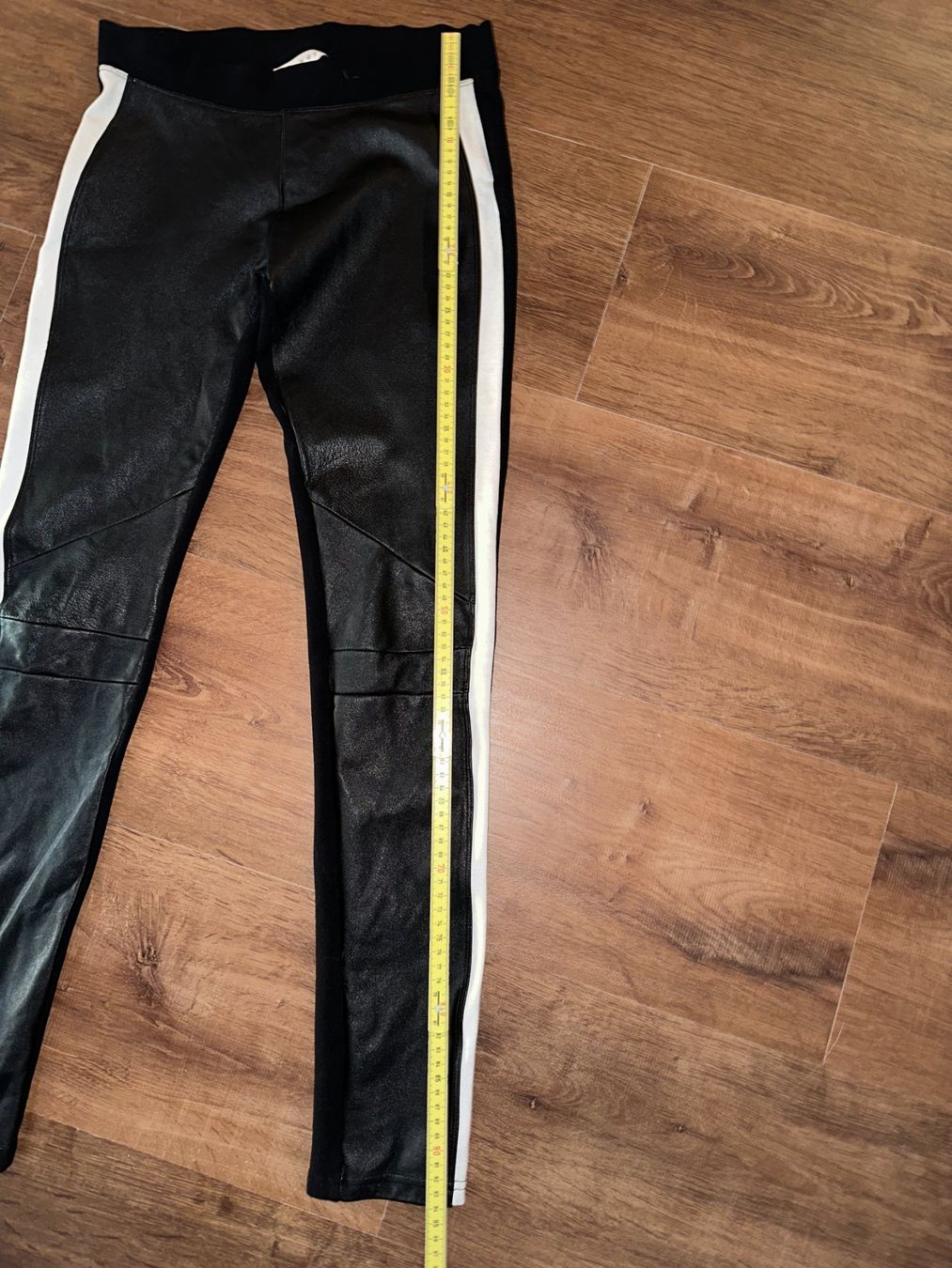 Sandro Leggings: Sandro leather leggings - Size 2 – Usato da St-Sulpice VD venduto da juhdu 1