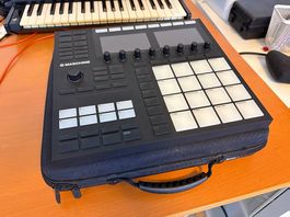 Native Instruments Maschine MK3 avec Mallette de transport