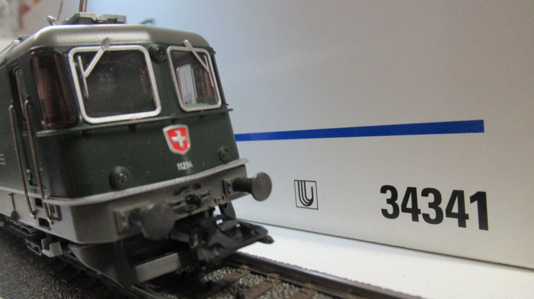 Märklin Modelleisenbahnen: Märklin Re 4/4 Digital MFX Platine LED – Neu (gemäss Beschreibung) aus Martigny von nevada98 2