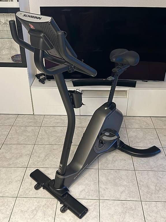 Schwinn Hometrainer: Schwinn 590U Bike Ergometer – Nuovo (secondo la descrizione) da Wittenbach venduto da nad_f2yj
