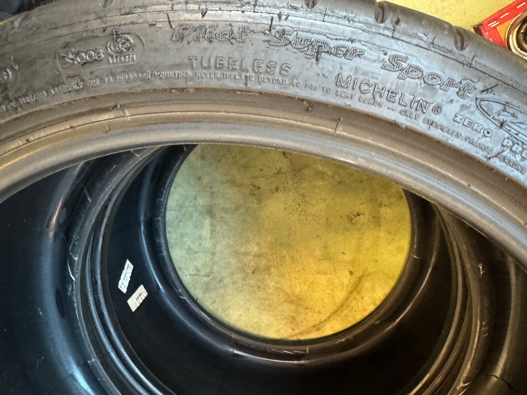 Pneumatici & Ruote complete: 285/30R20 – Usato da Widen venduto da Dinero02 5