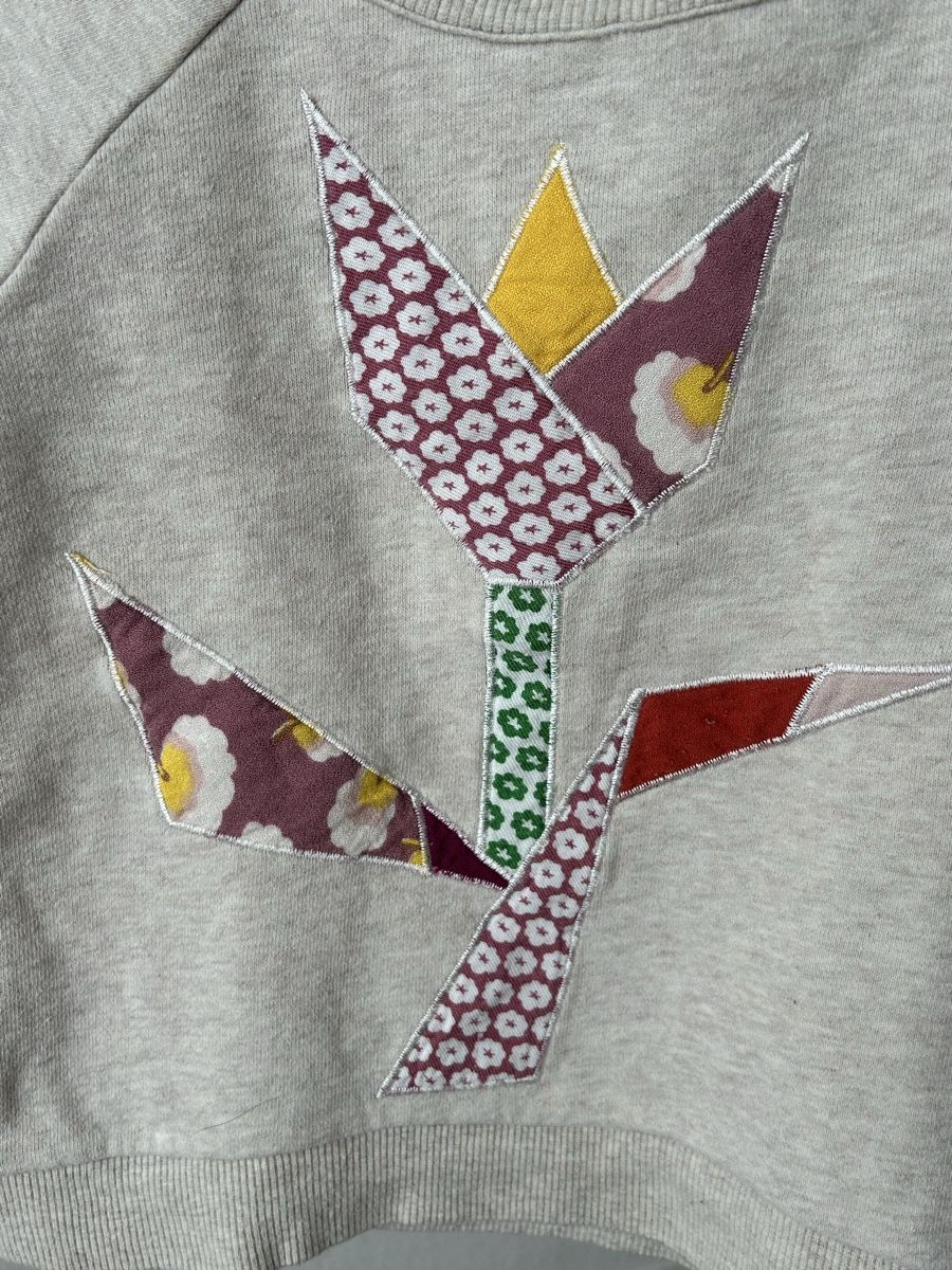 Maglioni & Felpe: Stella McCartney sweat Kids 3 ans, fleur graphique – Nuovo (secondo la descrizione) da Neuchâtel venduto da belange 1