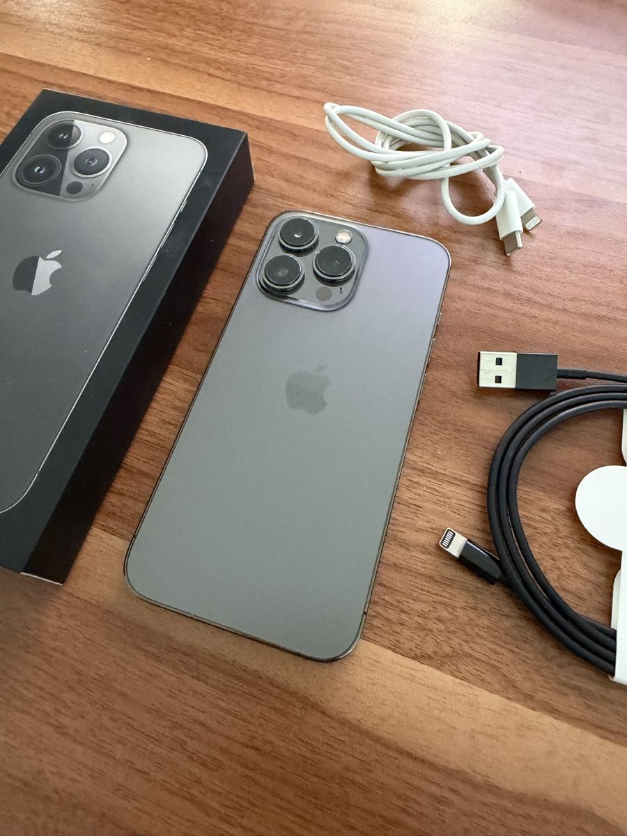 Apple Portables: iPhone 13 Pro, 256GB, Graphite – D'occasion à Thun par Max_90 1